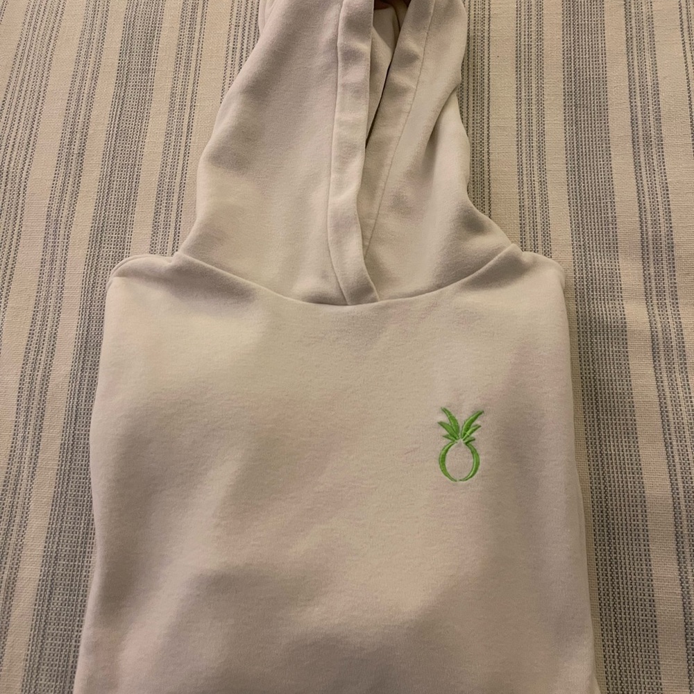 Dudley Stephen’s sweatshirt